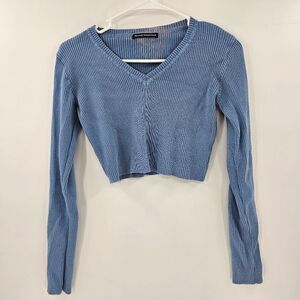 Brandy melville ribbed long sleeve vneck crop top blue small
